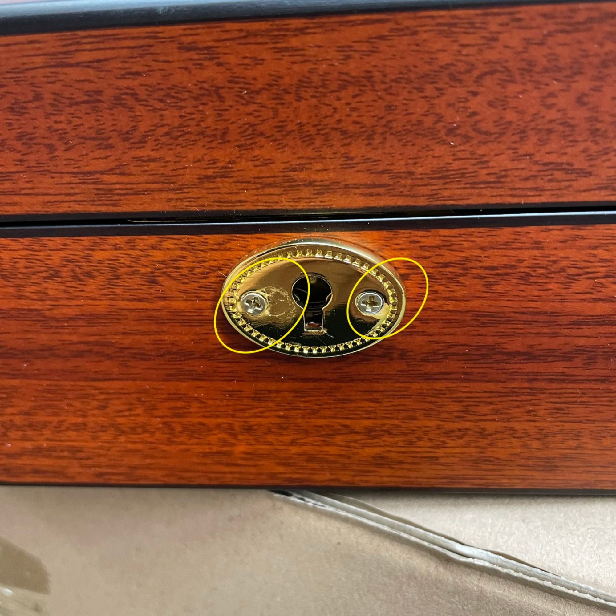 Seconds - Cherry Wooden Watch Box for 8 Watches