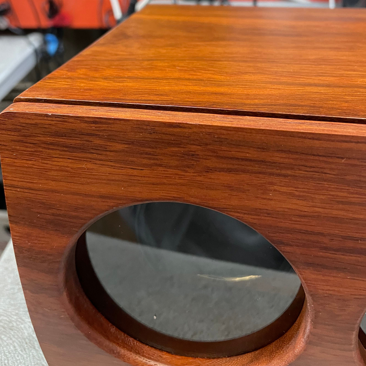 Carica orologi in legno Darwin per 4 orologi